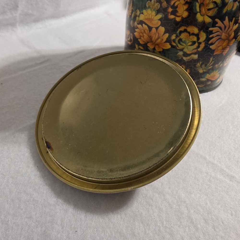 Daher Floral Round Tin Metal Storage Container w/ Lid, Made in England - Picture 5 of 5